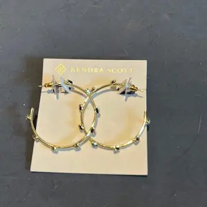 Kendra Scott golden Haven heart hoop earrings