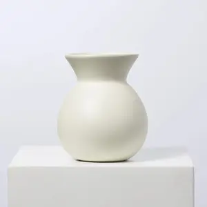 Matte Cream Round Flower Bouquet Vase