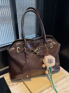 Retro brown handbag, Faux Leather Bag, Faux Leather Satchel, Pu Leather Satchel, metal buckle design with plush lion pendant shoulder bag, classic and simple, casual, practical, niche design suitable for daily commuting, shopping, Casual Commuter Bag