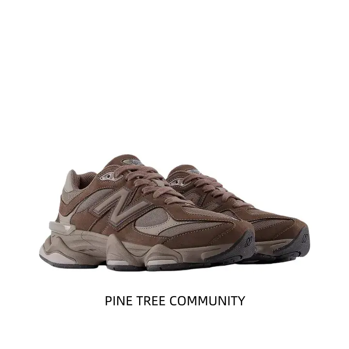 Trendy everyday bulky shoes with harmonious brown tone system, padded interior offers snug fit for hang‑outs, outdoor strolls and daily city walking.