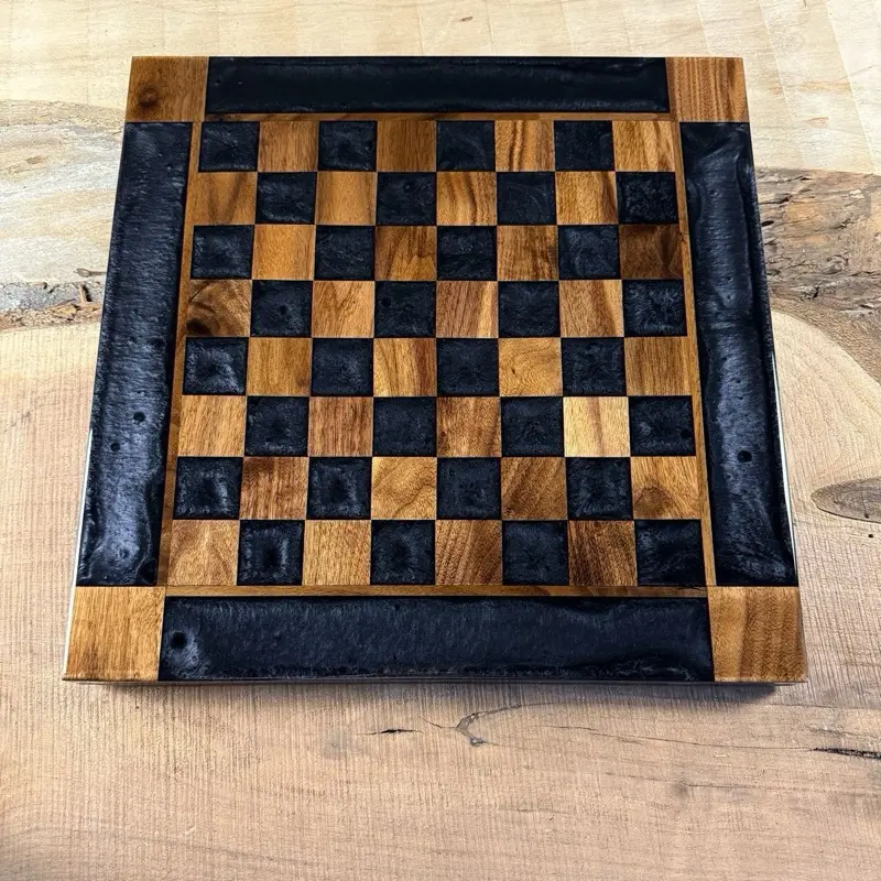 Black Onyx Walnut Chess Board (INCLUDES PIECES)
