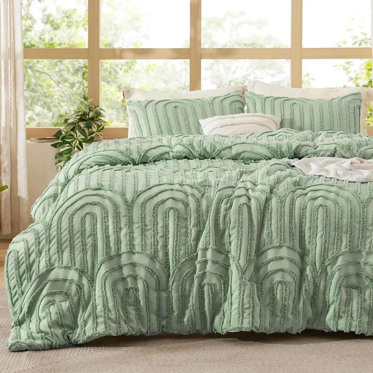 Bedsure Boho Arch Tufted Comforter Set - Beige Boho Bedding Comforter Sets, 3 Pieces Farmhouse Shabby Chic  Embroidery Bed Set, Soft Fluffy Cozy Arch Pattern Comforter for All Seasons