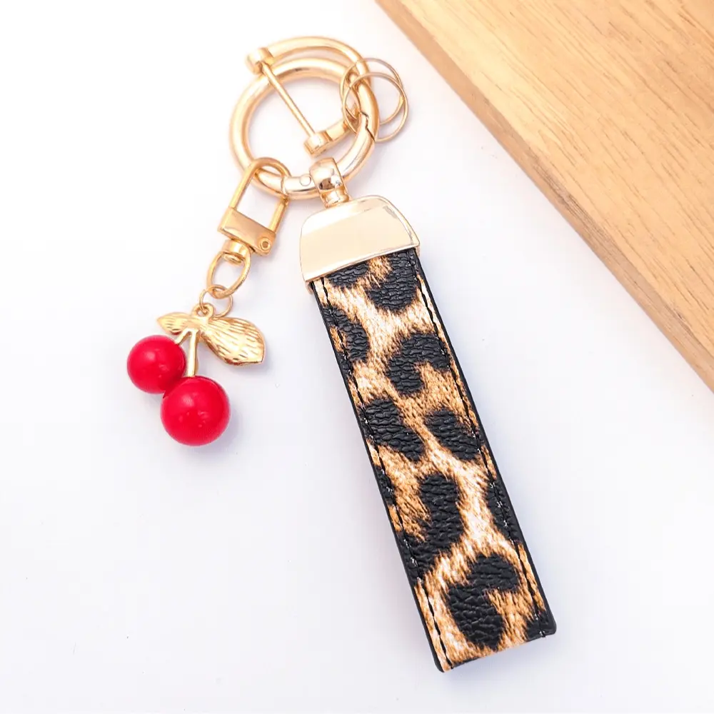 INS Style 2-piece Set, leopard print/embossed keychains+cherry/star pendant sets (including emergency screwdrivers), Stainless steel anti fading, Women's bag pendants, car keychains, Keychain for bags, trendy jewelry gifts, Key Accessories