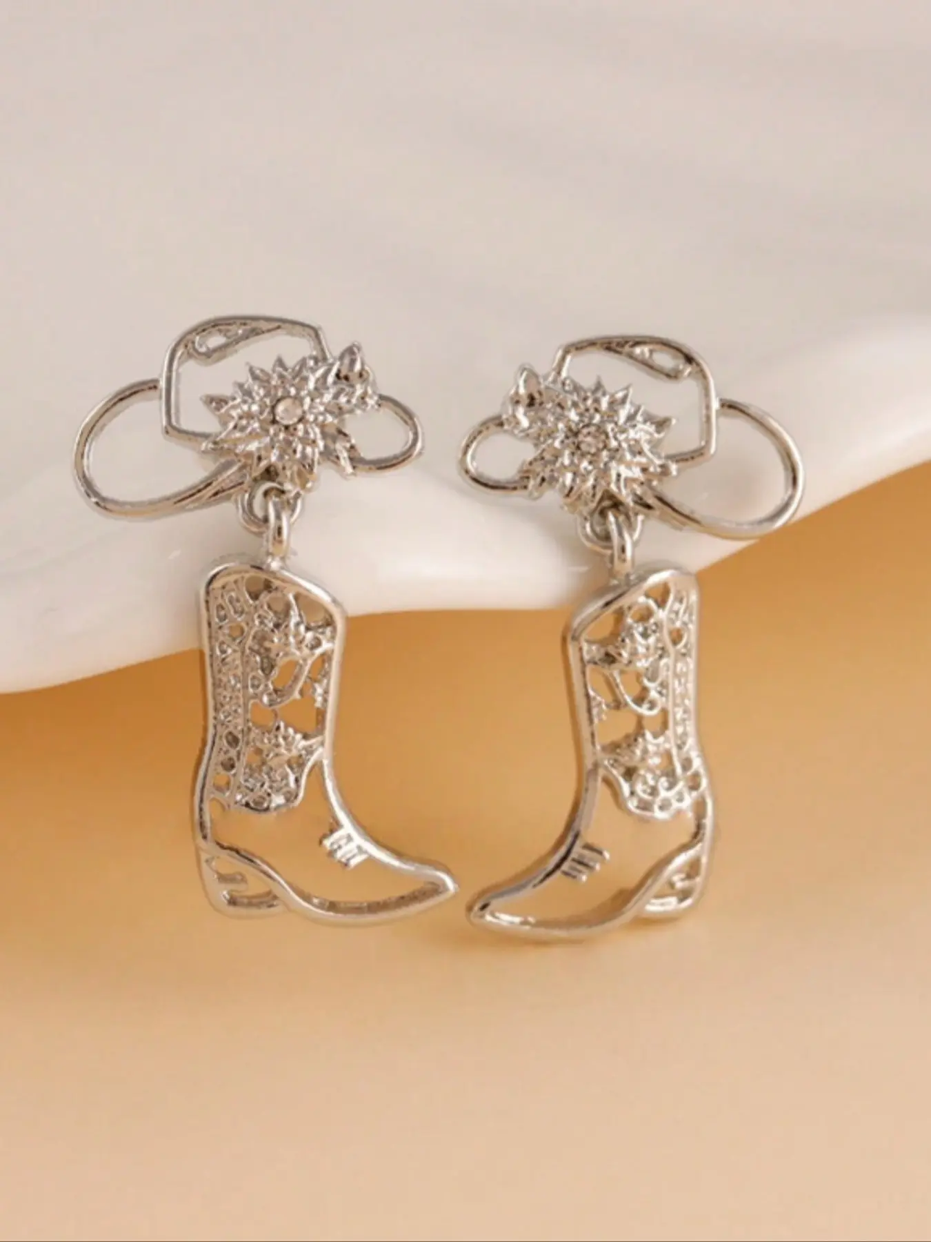 2pcs Western Cowboy Hollow Boot Earrings, Fashionable & Unique For Daily Wear And Festivals, Hollow Boot Shape Earrings Jewelry