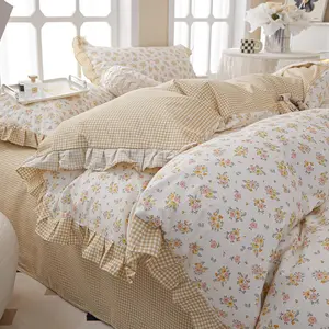 EAVD French Style Ruffled Floral Comforter Set Queen Soft Microfiber Chic Shabby Pink Yellow Floral Bedding Set with 2 Pillowcases Fresh Botanical Comforter Set for All-Season