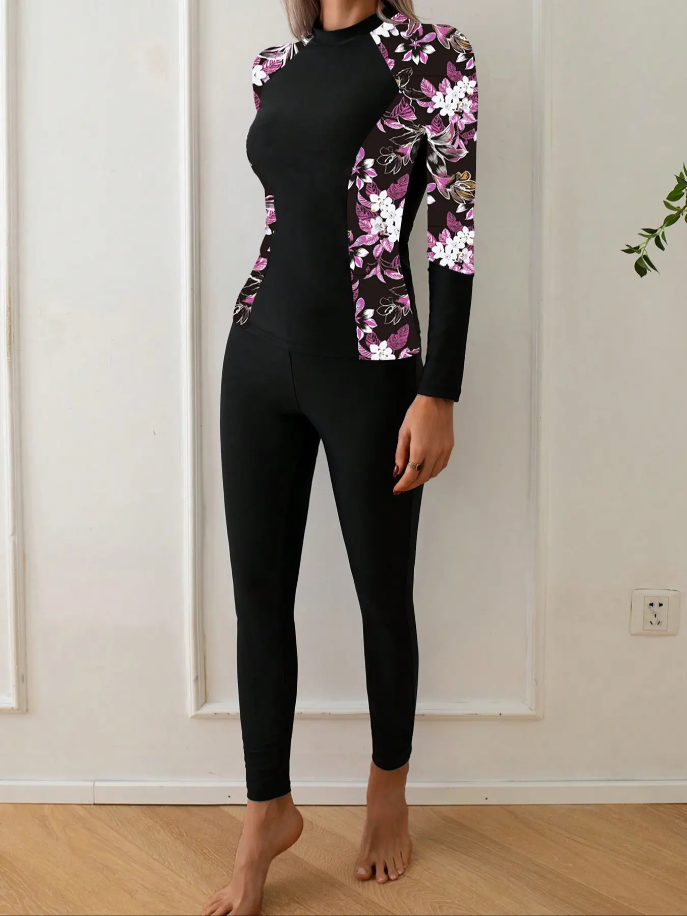 Women's Long Sleeve Two-Piece Swimsuit, Conservative Surfing Style Outdoor Swimming Swimwear, Comfortable and Stylish Bathing Suit for Beach and Pool, Clothes