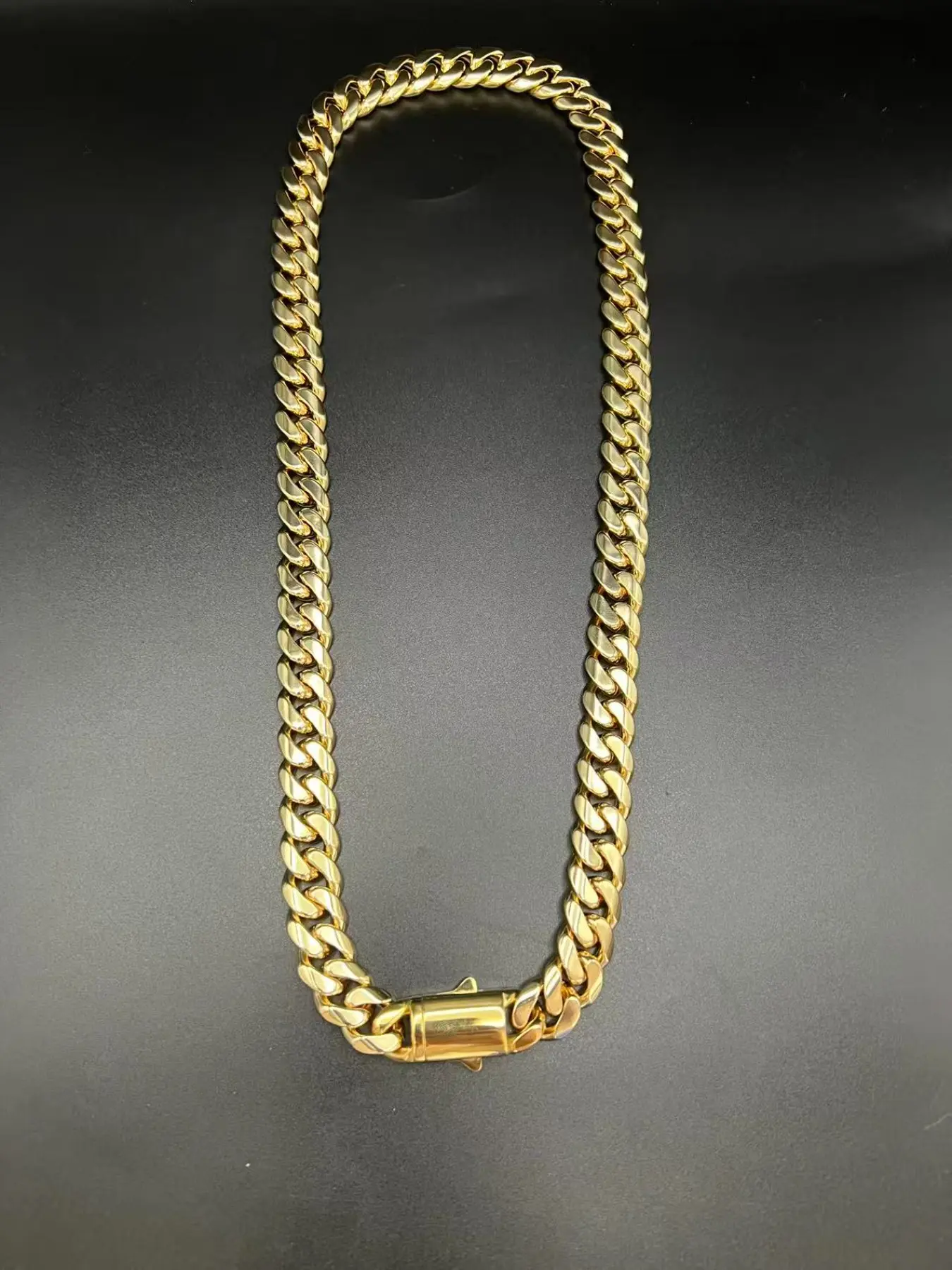 Men's Miami Hip-Hop Cuban Link Chain Necklace, 14mm Plated, Durable Design, Perfect Gift for Him, Stylish Jewelry Accessory