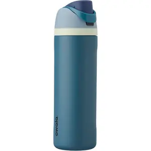 FreeSip Insulated Stainless Steel Water Bottle with Straw, BPA-Free Sports Water Bottle, Great for Travel, 24 Oz, Denim