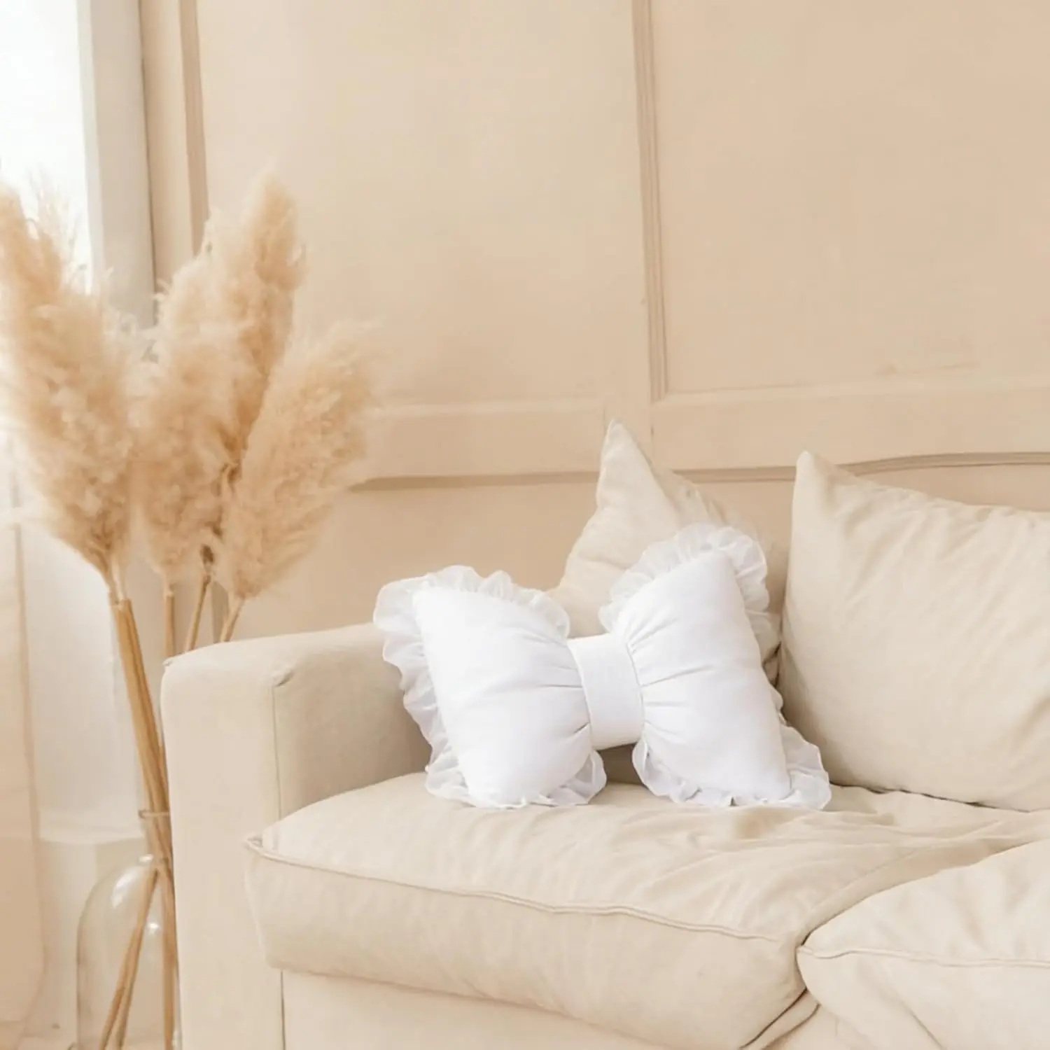 White*1 40*32cm Bow Shaped Throw Pillow Soft Bowknot Decorative Pillows Cute Car Lumbar Pillows Novelty Bow Pillow for Sofa Couch Bed Living Room Bedroom