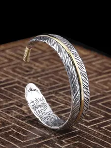 The hollowed out cross zircon micro inlaid bracelet, elegant minimalist bangle, is suitable for daily wear, vacation dates, and other occasions, and is also a surprising and exquisite small gift, Stainless Steel Wrist, Elegant Jewelry Bracelet