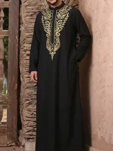 Muslim Men's Thobe, Gold Embroidered Long Sleeve Stand Collar Design, Traditional Saudi Arabian Clothing for Festive Gatherings