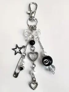 Handmade Black 8 Ball Pendant Keychain, Keychain for bags, Bag Charm Punk Style Resin Beaded Keychain with Bow-Heart-Shaped & Star Charms Number Black 8 Ball Keychain Billiards Bag Charms Key Chain Accessories Bag Decoration Valentine'S Day Gift