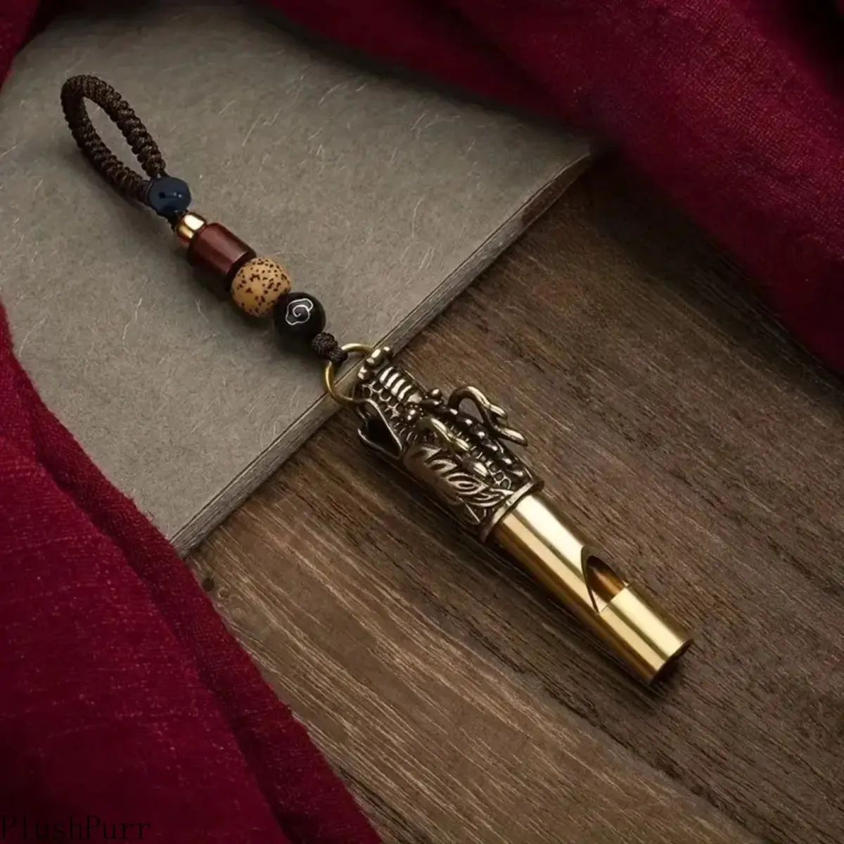 Brass Keychain Whistle with Lanyard, Unisex Traditional Chinese Motif Survival Tool for Outdoor Emergency Signaling, Compact Decorative Piece, Outdoor Gadgets, Metal, Fits Keychains, Built-In Lanyard, Outdoor Survival Supplies, Keychain Accessory