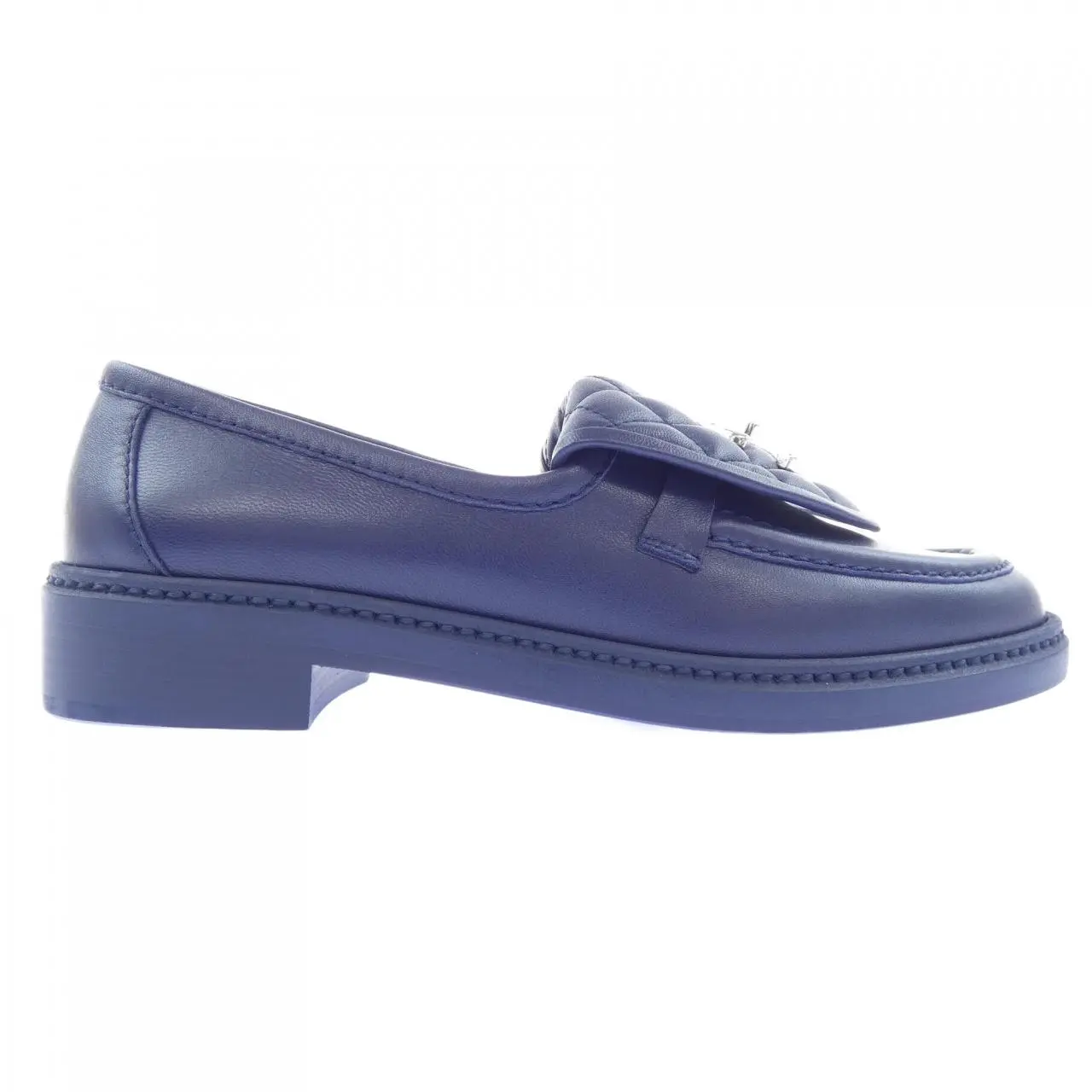 Pre-owned CHANEL Lambskin Small Leather Goods Turnlock Matelasse Loafers