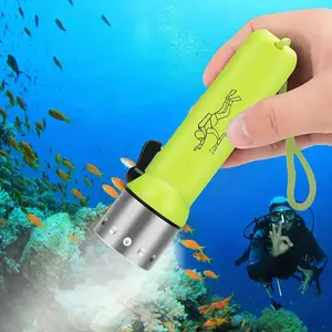 Ultra-bright LED Diving Flashlight, Professional Diving Light, Diving Lamp, Outdoor Diving LED Flashlight, Compact & Durable for Spearfishing, Snorkeling