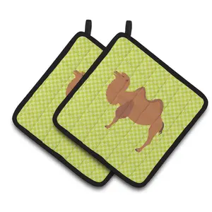 Carolines Treasures  Bactrian Camel Green Pair of Pot Holders