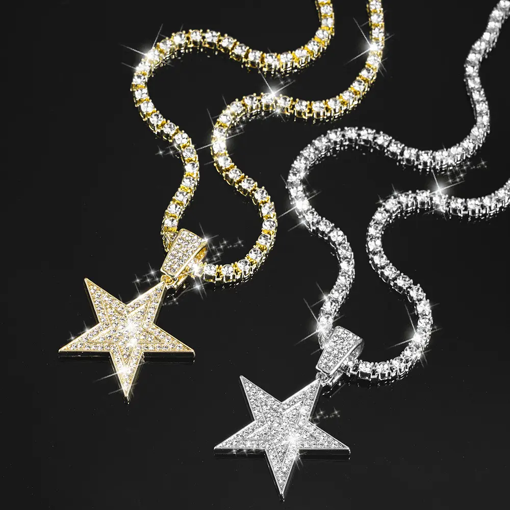 A fashionable trend classic hot selling hip-hop accessory, exquisite five pointed star pendant necklace suitable for women's daily wear jewelry necklace gift