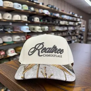 Realtree Script Artic Edge Hat