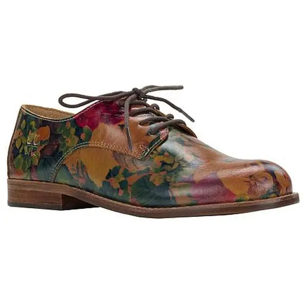 Patricia Nash Silvio Perforated Leather Oxford Shoe