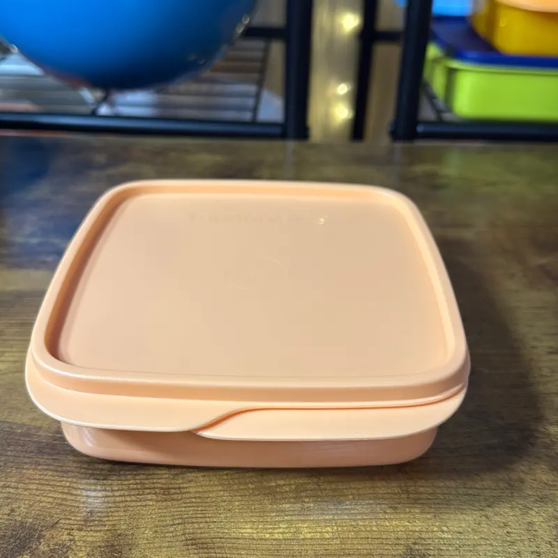 Tupperware 550ml Eco Lunch Peach