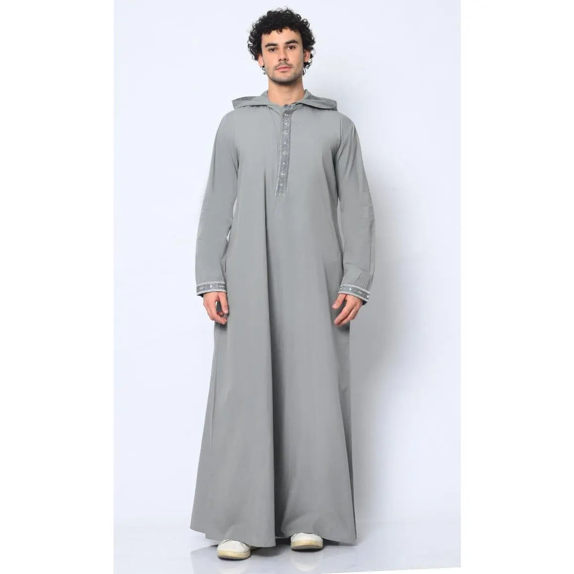 Versatile Style: Hidden Button Men's Grey Thobe Hoodie with Pockets