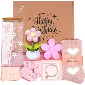 Gifts for Teen Girls Women Sister Friends Daughter Niece,Teen Girl Birthday Gifts Trendy Stuff, 7 Pcs Cute Daisy Bow Glass Cups Pink Gift Basket for Teenage Girl