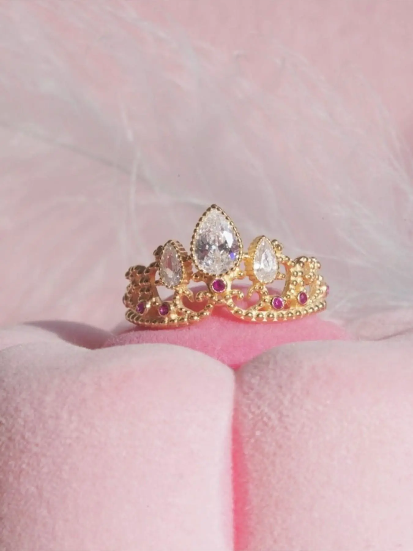 Fashionable and Cute Crown Zircon Ring Sparkling Zircon Inlay Exquisite and Sweet Women's Ring Elegant Party Creative Ring Valentine's Day Mother's Day Gift