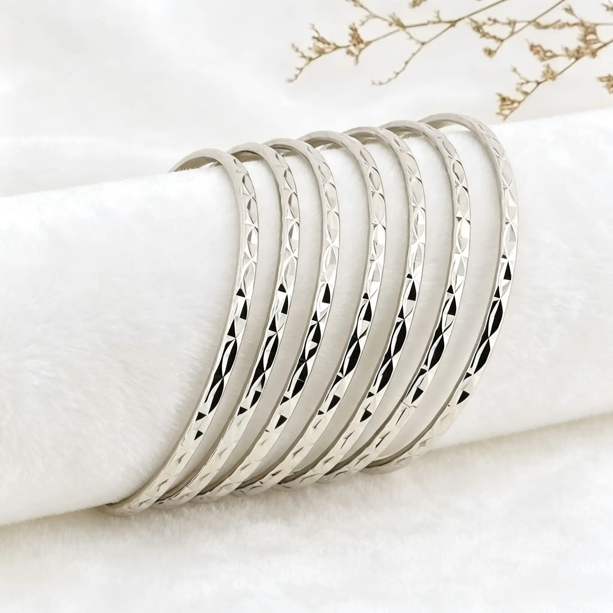 Women's 7Pcs Silver-Plated Finish Shiny Faceted Stacking Bangles, Copper-Based Layered Female Bracelet Set for Daily Wear, Perfect Gift Set for Birthday/Anniversary