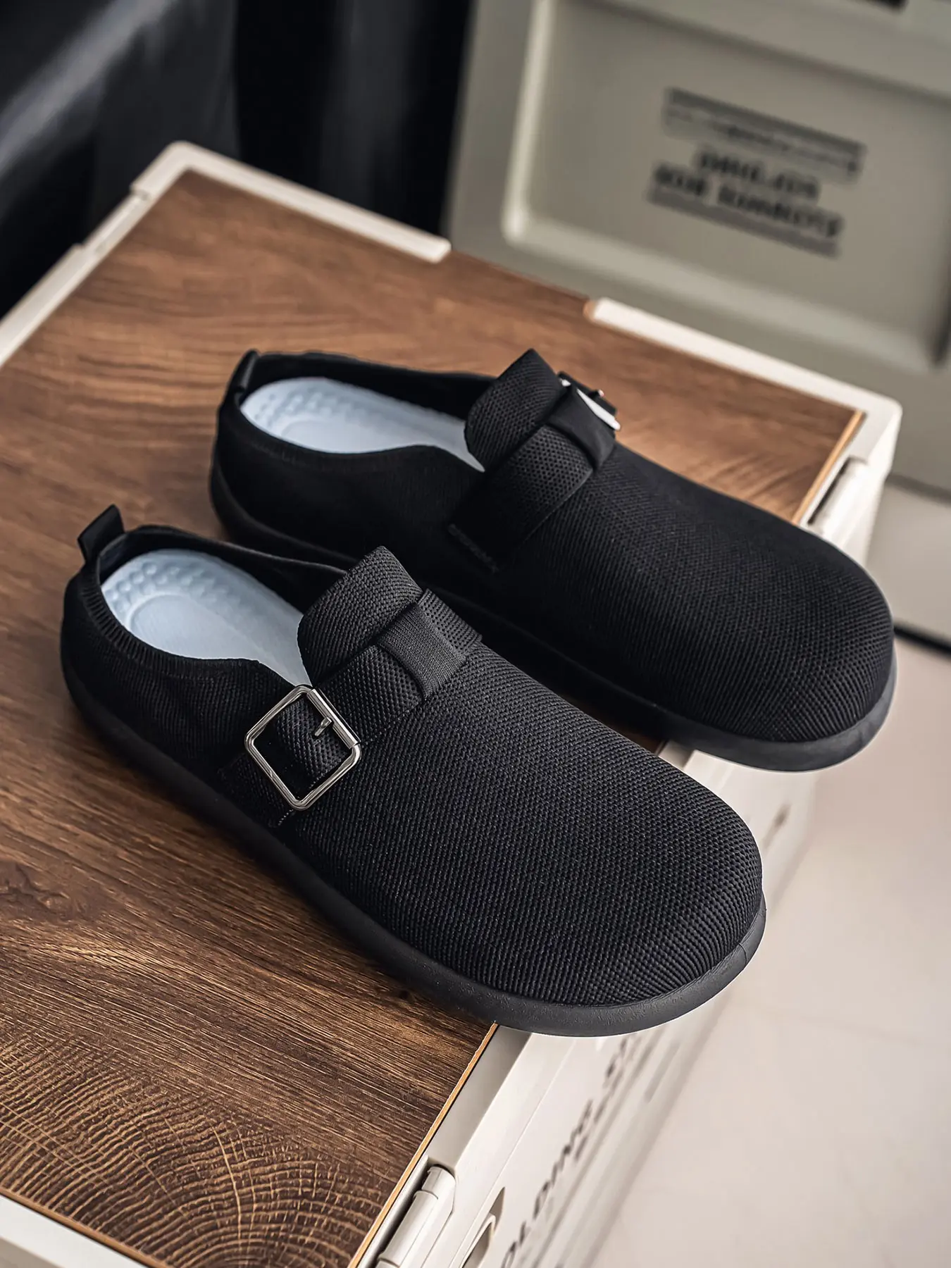 1 Pair Men's Maillard Color Retro Birkenstock Shoes | Outdoor Forest Style | Suede Upper + Non-Slip Soft Sole + Metal Buckle Accent | Ideal for Retro Outfits / Camping / Daily Commute, Easy to Clean
