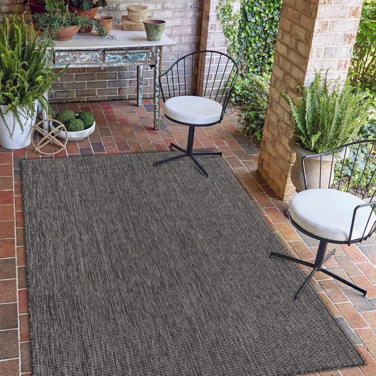 Rugs.com Outdoor Solid Patio Rug - Contemporary Household Textile for Home Decor, Patio Rugs
