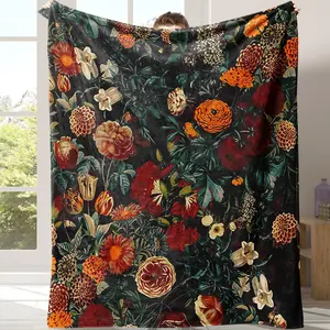 Floral Print Envelope Flannel Blanket, 1 Count Soft Comfortable Warm Throw with Storage Bag, Air-conditioned Room Blanket, Warm Nap Blanket for Home Office Travel Outdoor Camping