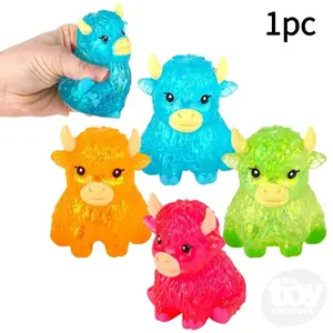 Highland Cow Stress Relief Toy, Mini Cute Animal Squeeze Toy for Adults, Slow Inflate Sensory Stress Reliever Fidget, Anxiety Relief, Easter Basket Fill, Party Gift, Stress Relieving Accessory