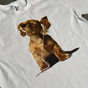 Dog Wearing Headphones Funny Casual Cotton T-Shirt