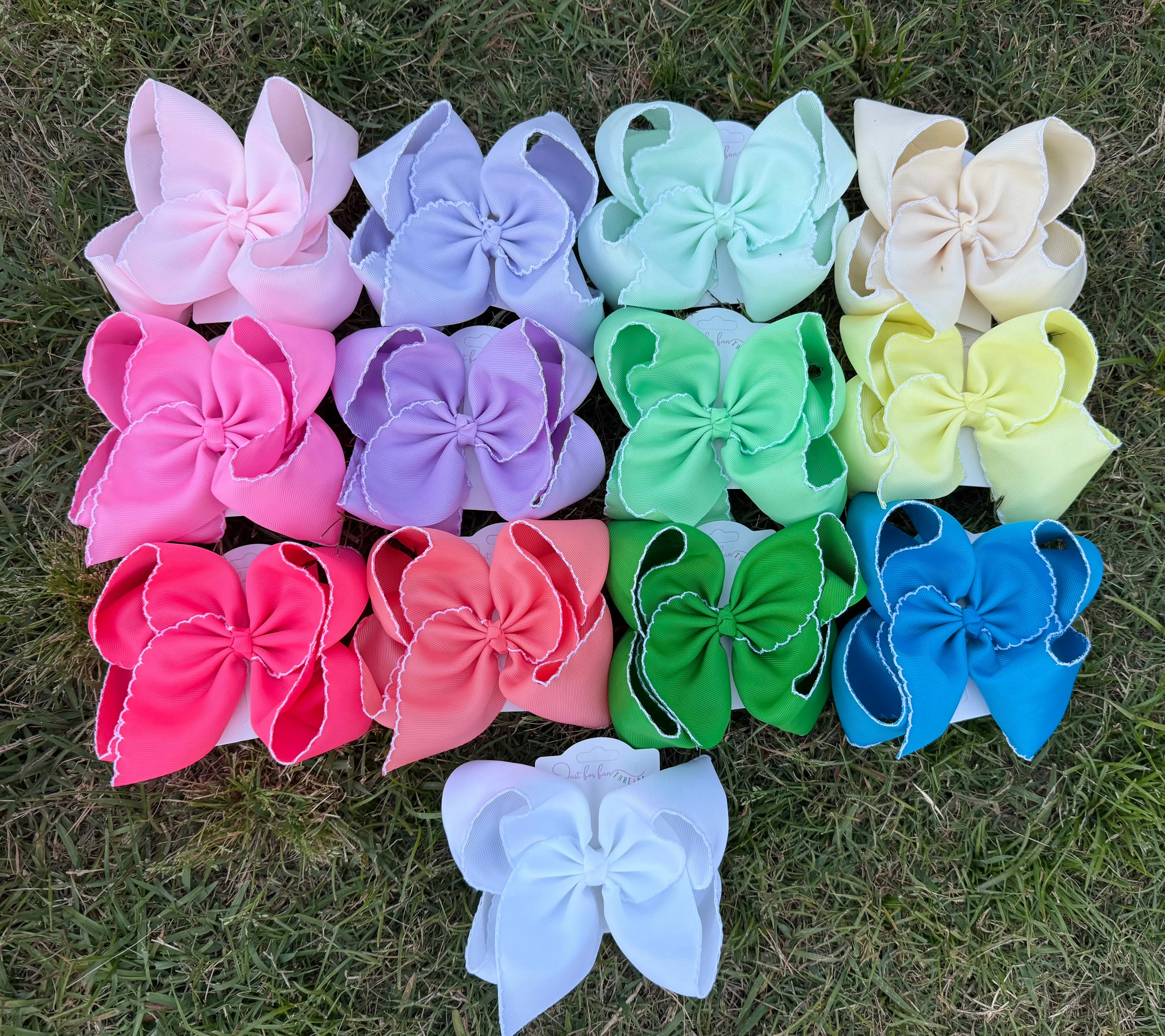 Jumbo Fun Solid Moonstitch Hair Bows (7in)