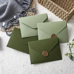5-Pack Classic Green Envelopes - Premium Textured Stationery for Wedding Invitations & Holiday Cards