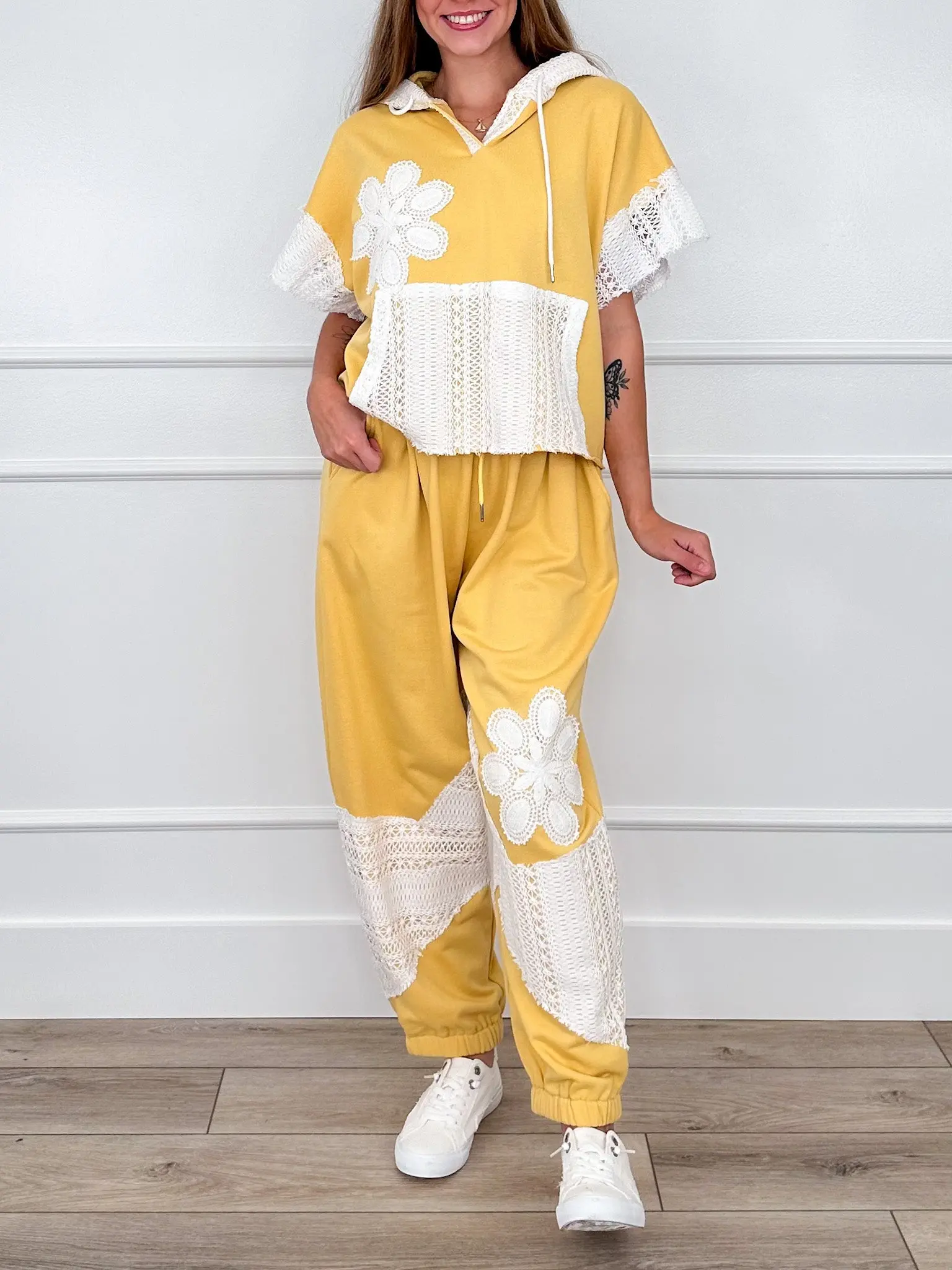 Women's Stretchy Casual Cotton Blend 2-Piece Avery Mae Set - High-Rise Shortsleeve Top, Wide Leg Bottoms, All Around Town Yellow Clothes