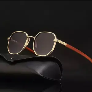 Retro Square Sunglasses with Wooden Grain Finish and Metal Frame, Unisex Polarized UV400 Lenses for Driving, Feltzgood