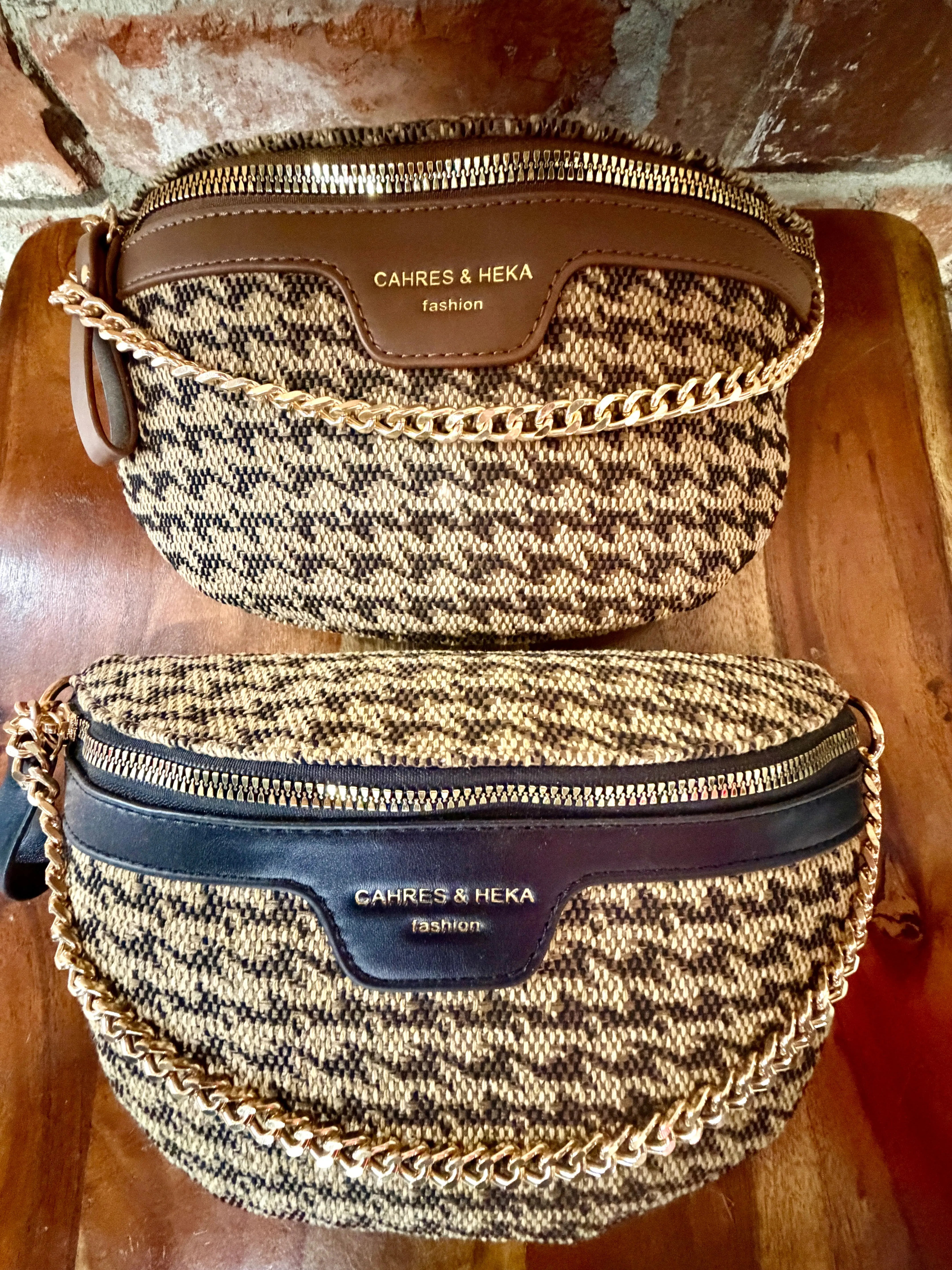 Houndstooth Chain Strap Crossbody Bag