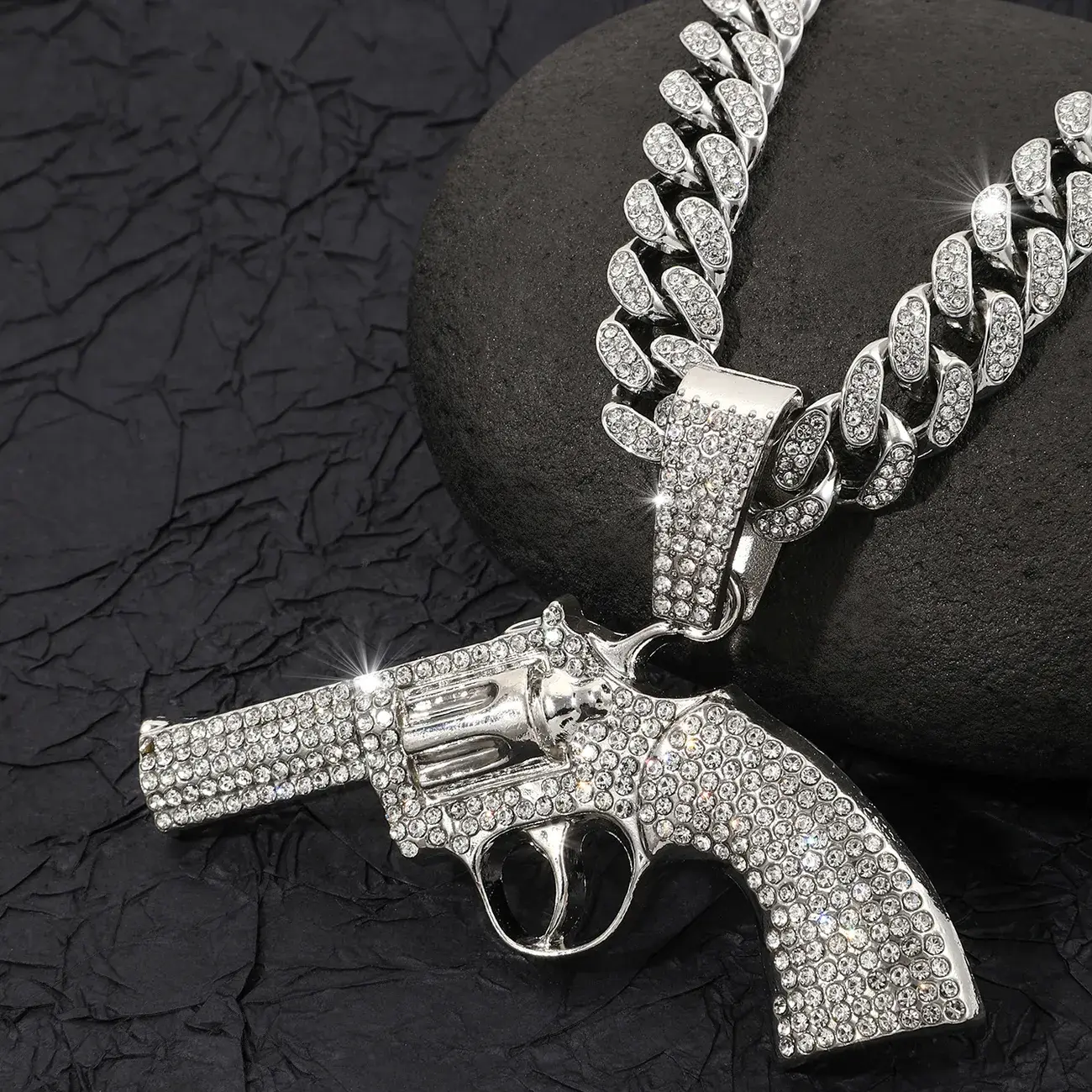Men's Hiphop Inspired Full Diamond Pistol Pendant Cuban Link Necklace - Trendy Metal Construction Chains, Personalized Nightclub Daily Wear Diamond Decorated Costume Jewelry Accessory, Diamond Decorated Necklaces freak gifts for her