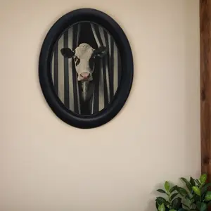 Vintage Art Style Striped Cow Pattern Decorative Home Item, Perfect for Halloween Christmas Thanksgiving Wall Decoration, Modern Home Decor, Home Decor Supplies