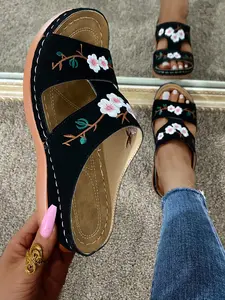 Women's Embroidered Design Slip-On Sandals, Retro Style Comfortable Summer Shoes, Versatile Daily Wear Footwear for Casual