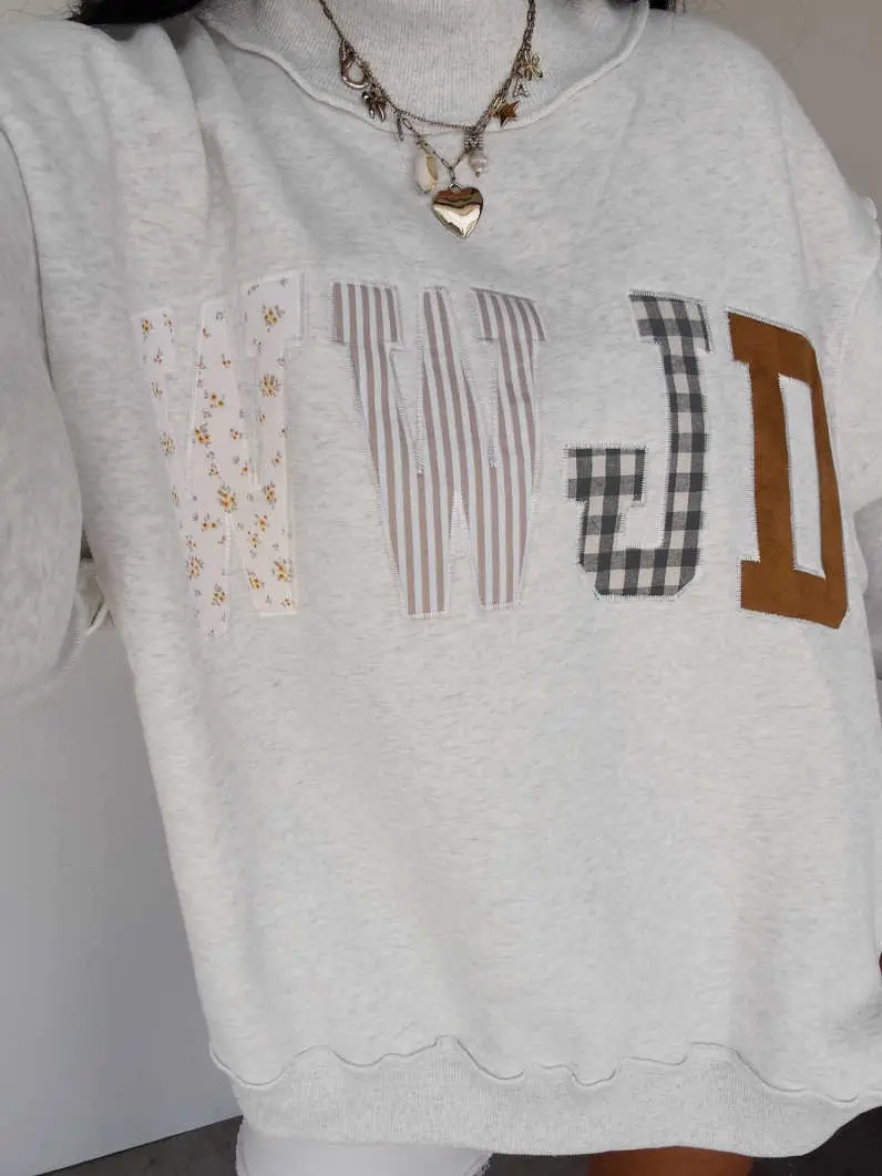 Women’s WWJD Embroidered Patch Christian Clothing Sweatshirt - Poly-Cotton Mix, Patchwork Print, Mock Neck, Long Sleeve, Ribbed Cuffs, Relaxed Fit Trendy Casual Pullover for Fall & Winter Everyday Wear