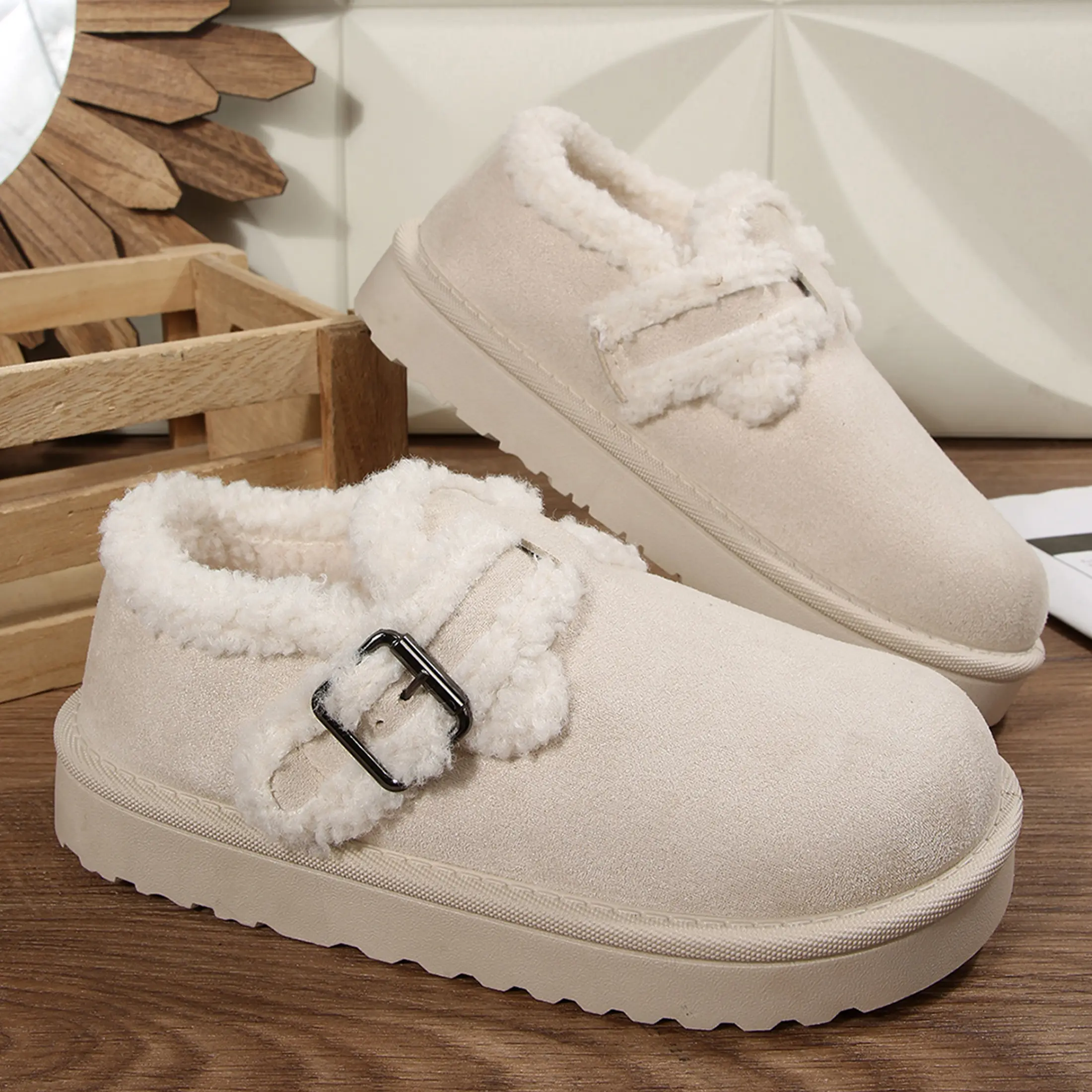Women's Mini Snow Boot Winter Warm Slippers Suede Upper Plush Lining Platform Clog Shoes Indoor Outdoor Shoes