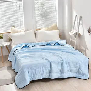 Ice Cooling Blanket - Ultra Lightweight & Breathable Summer Comforter, Saves AC Bills, Cools All Night, Skin-Friendly, All-Season Use, 150x200cm, 200x230cm, Machine Washable, OEKO-TEX Certified