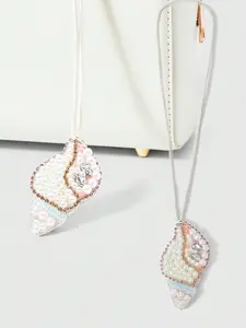 Handmade Pearl Shell Charm Pendant, Boho Style Keychain or Car Ornament, Perfect for Vacation Bags and Woven Handbags Decor, Charms For Bags, Purse Accessories