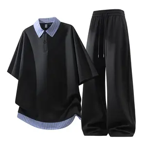 New summer men’s two-piece set featuring a polo shirt and wide-leg pants, Korean-style relaxed fit with a laid-back vibe, sophisticated mature look, cool-touch breathable comfort, ideal for everyday commuting.