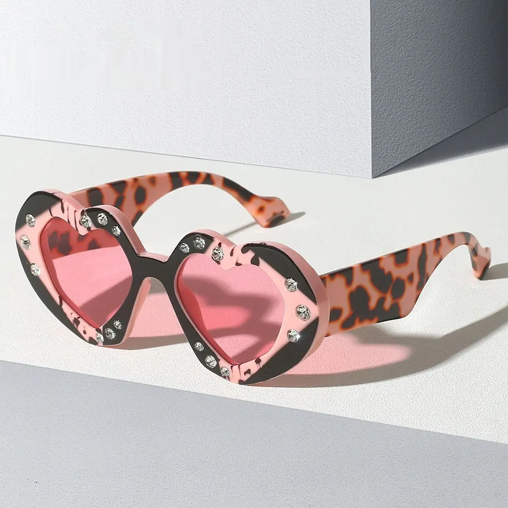 Diamond-Encrusted Heart-Shaped Sunglasses Prom Shades For Women Instagram-Style Decorative Sunglasses