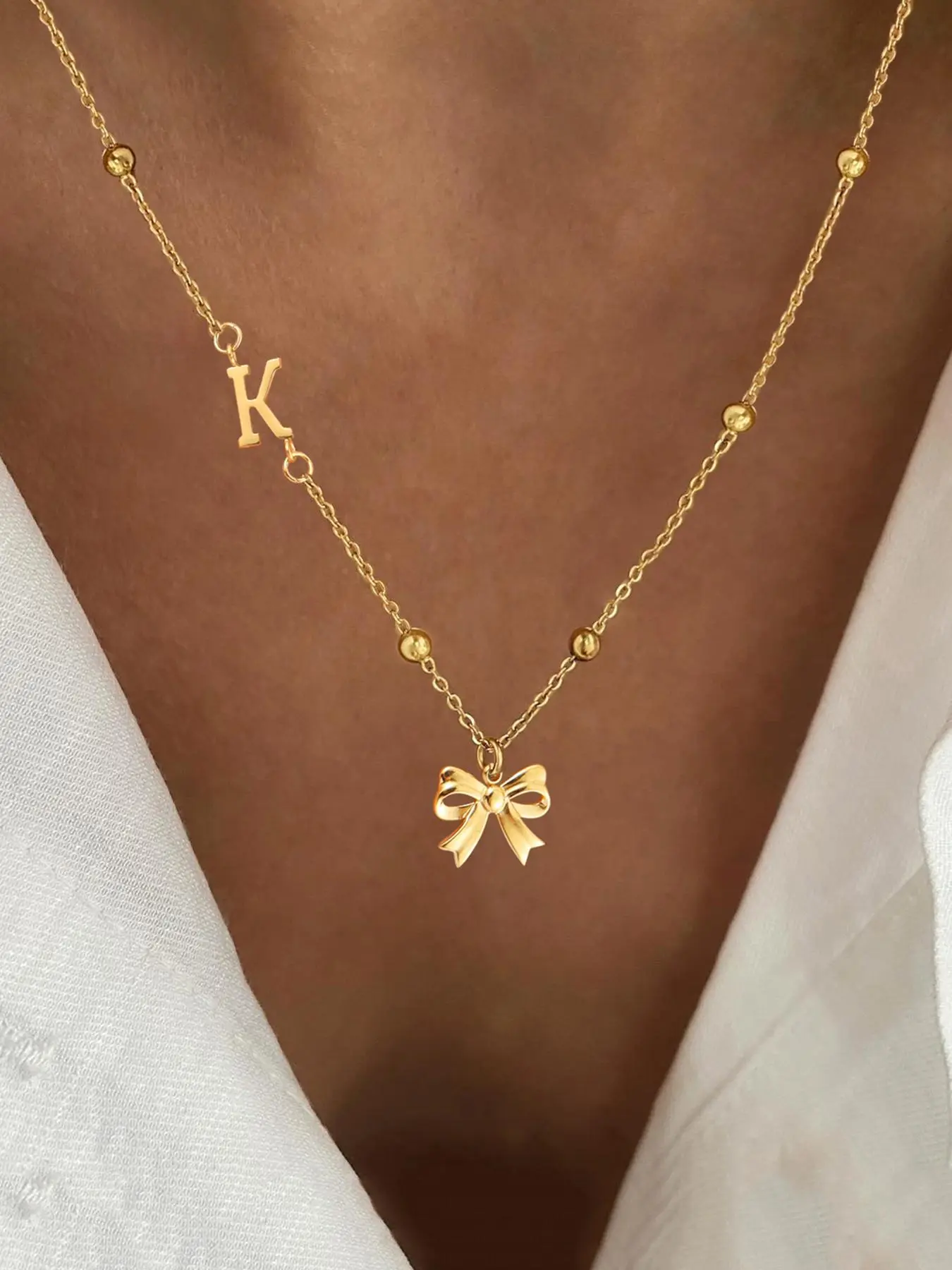 Initials Letter Bow Design Pendant Letters Necklace for Women, Stainless Steel Jewelry for Party, Daily Clothing Decor, Trendy All-match & Exquisite Jewelry for Birthday Gift, Alphabet Necklace, Fashionable Accessory
