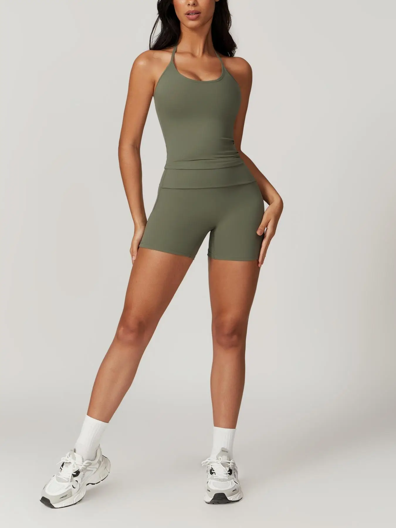 Women's Solid Backless Halter Crop Top & High Waist Shorts Tracksuit Set, Sporty Breathable Quick Drying Outfits for Yoga Gym Workout Running, Ladies