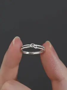 Elegant Knotted Ring Sparkling Infinite Love Engagement Ring for Women Girls Stackable Promise Ring Minimalist Anniversary Valentine's Gift （with Box）